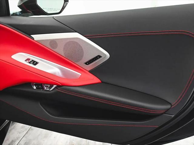 2024 Chevrolet Corvette Stingray RWD Convertible 2LT
