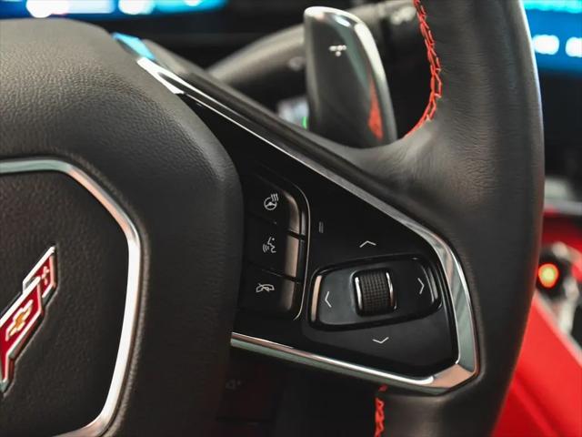 2024 Chevrolet Corvette Stingray RWD Convertible 2LT