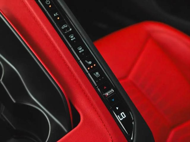 2024 Chevrolet Corvette Stingray RWD Convertible 2LT