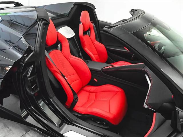 2024 Chevrolet Corvette Stingray RWD Convertible 2LT