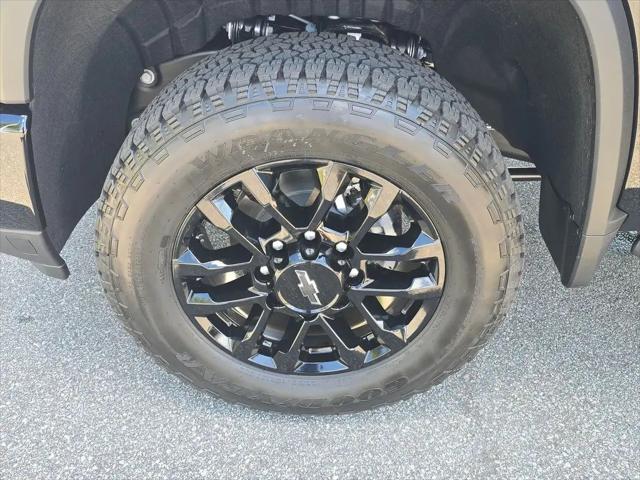 2026 Chevrolet Silverado 2500HD Crew Cab, Standard Bed, LT, 4WD