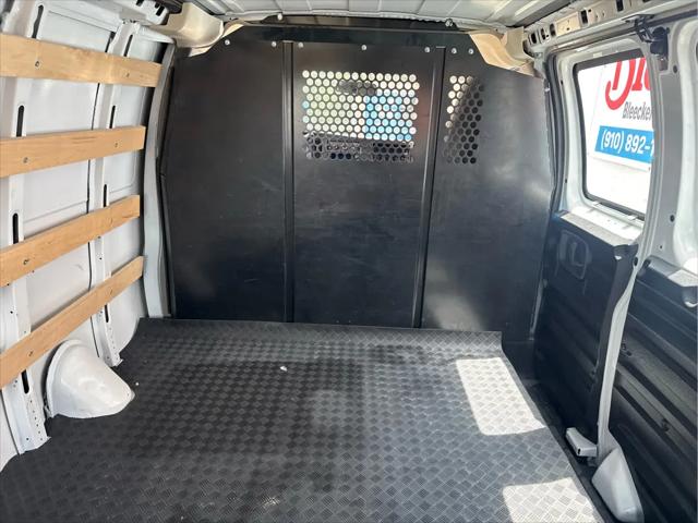 2024 Chevrolet Express Cargo Van RWD 2500 Regular Wheelbase WT