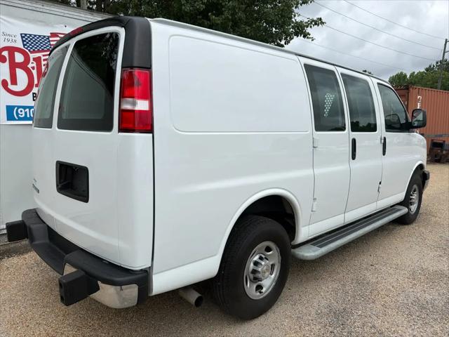 2024 Chevrolet Express Cargo Van RWD 2500 Regular Wheelbase WT