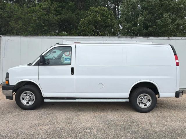 2024 Chevrolet Express Cargo Van RWD 2500 Regular Wheelbase WT