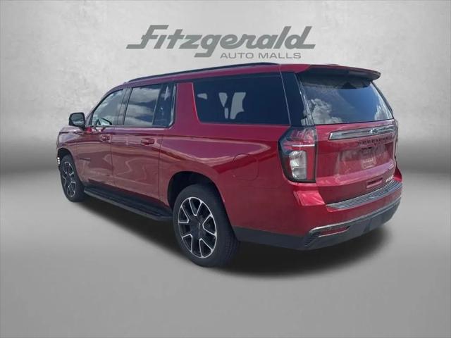 2022 Chevrolet Suburban 4WD RST