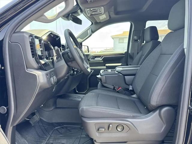 2026 Chevrolet Silverado 1500 2WD Crew Cab Short Bed LT