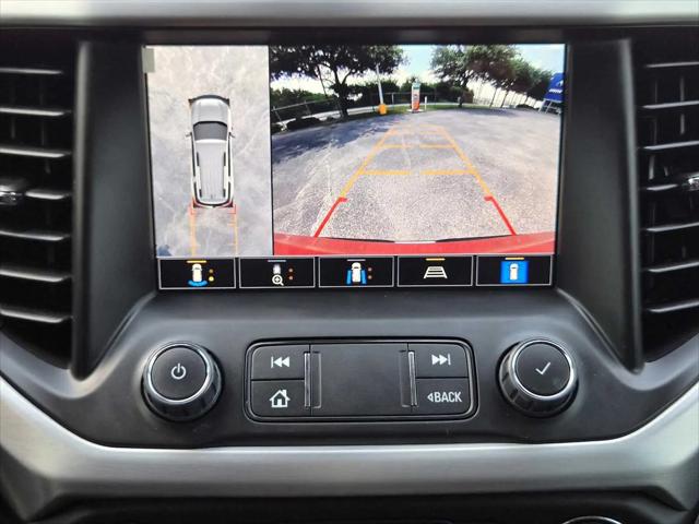 2023 GMC Acadia FWD SLT