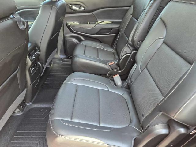 2023 GMC Acadia FWD SLT