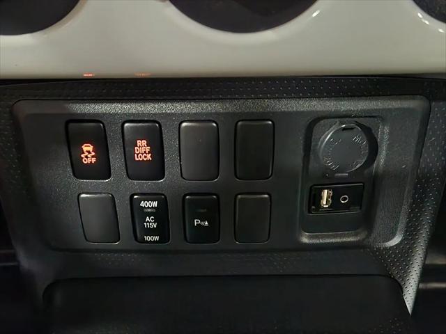 2011 Toyota FJ Cruiser Base