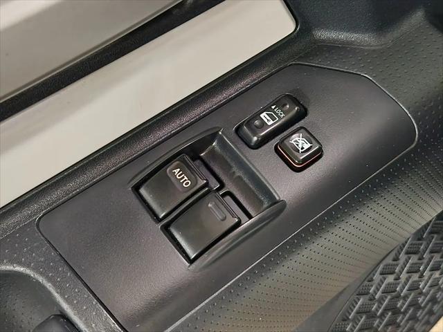 2011 Toyota FJ Cruiser Base
