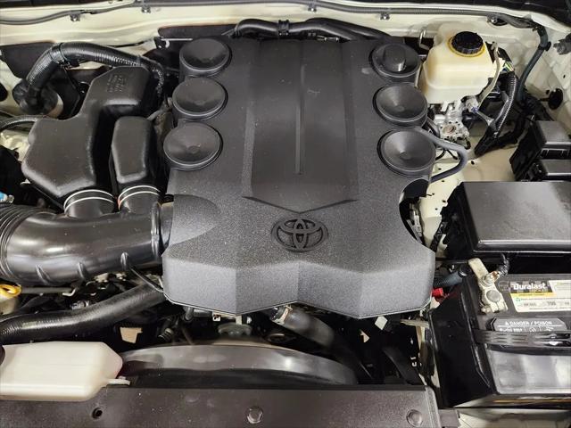 2011 Toyota FJ Cruiser Base