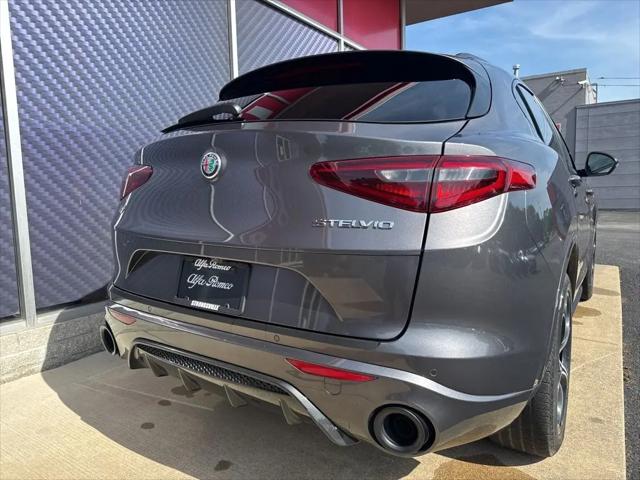 2022 Alfa Romeo Stelvio Veloce Ti AWD