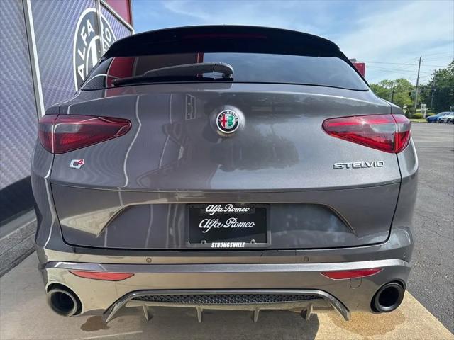 2022 Alfa Romeo Stelvio Veloce Ti AWD