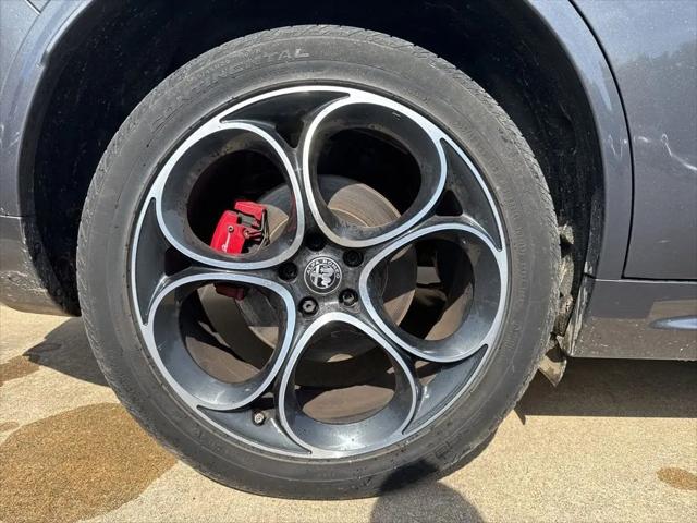 2022 Alfa Romeo Stelvio Veloce Ti AWD