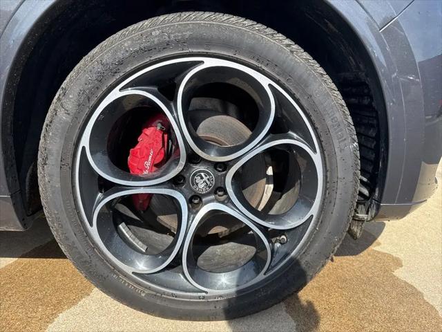 2022 Alfa Romeo Stelvio Veloce Ti AWD