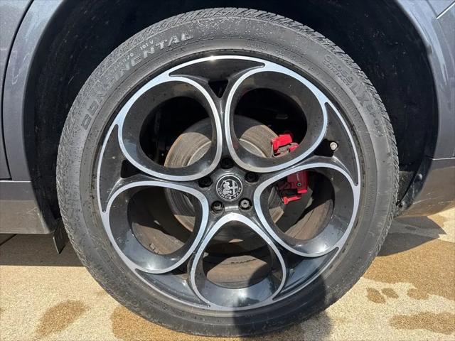 2022 Alfa Romeo Stelvio Veloce Ti AWD