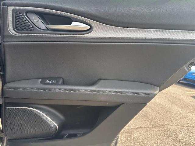 2022 Alfa Romeo Stelvio Veloce Ti AWD