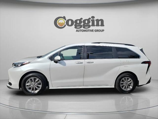 2025 Toyota Sienna XLE