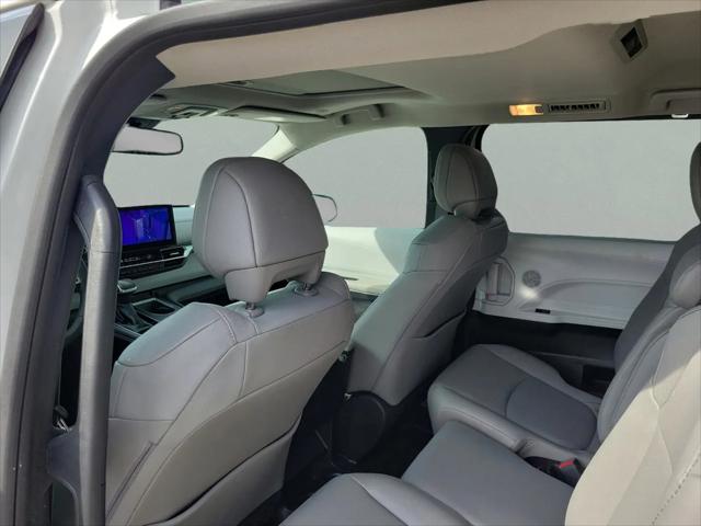 2025 Toyota Sienna XLE