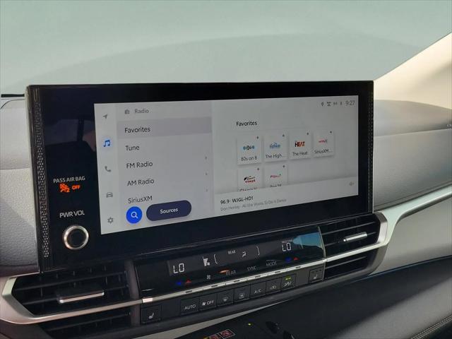 2025 Toyota Sienna XLE