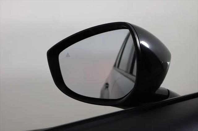 2025 Mazda X-90 3.3 Turbo Select Package