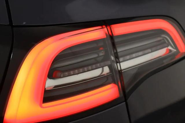 2022 Tesla Model 3 Long Range Dual Motor All-Wheel Drive