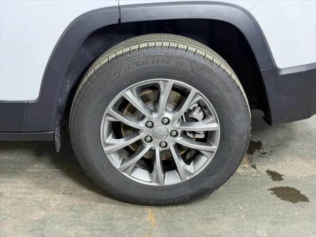2021 Jeep Cherokee Latitude Lux 4x4
