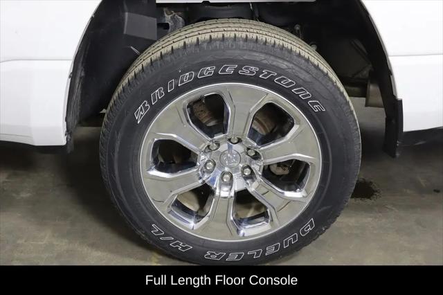 2022 Ram 1500 Big Horn Crew Cab 4x4 5'7" Box