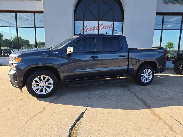 2021 Chevrolet Silverado 1500 4WD Crew Cab Short Bed Custom
