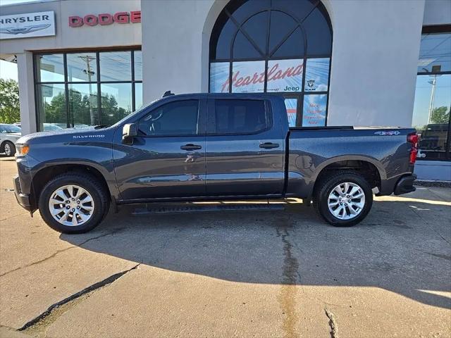 2021 Chevrolet Silverado 1500 4WD Crew Cab Short Bed Custom