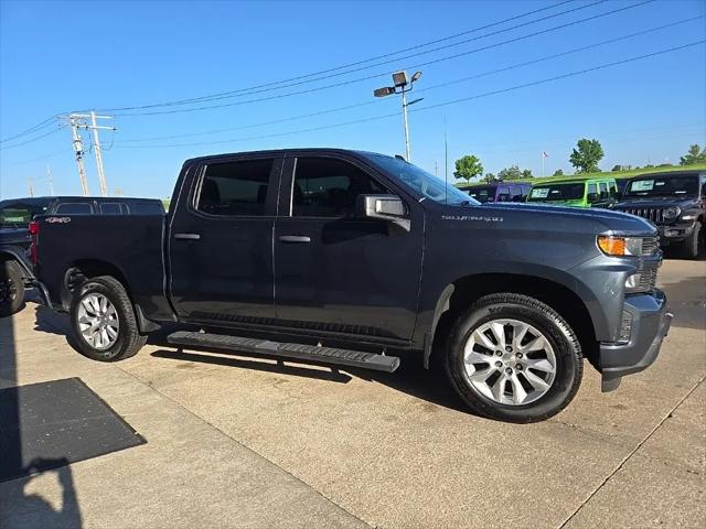 2021 Chevrolet Silverado 1500 4WD Crew Cab Short Bed Custom