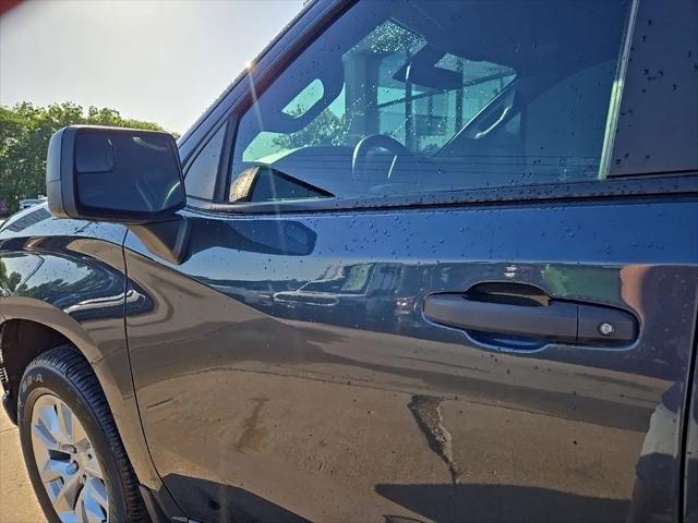 2021 Chevrolet Silverado 1500 4WD Crew Cab Short Bed Custom