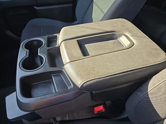 2021 Chevrolet Silverado 1500 4WD Crew Cab Short Bed Custom