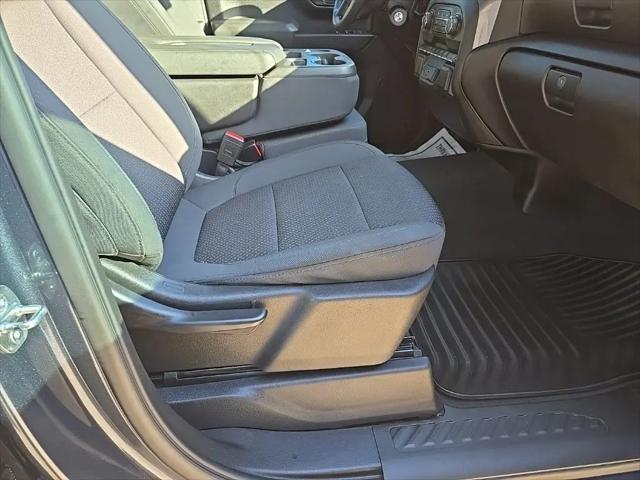 2021 Chevrolet Silverado 1500 4WD Crew Cab Short Bed Custom