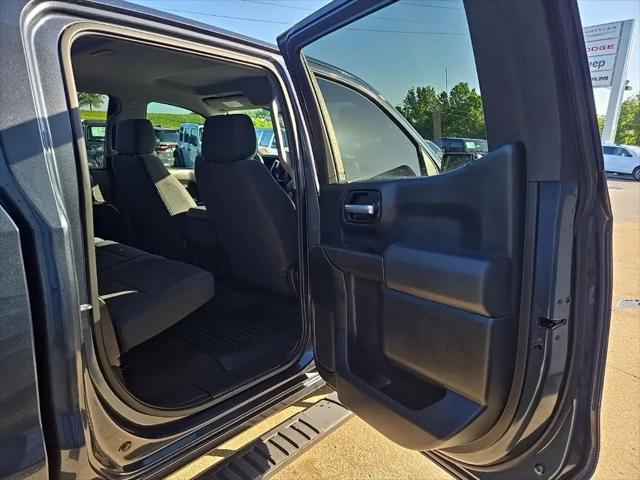 2021 Chevrolet Silverado 1500 4WD Crew Cab Short Bed Custom
