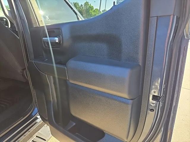 2021 Chevrolet Silverado 1500 4WD Crew Cab Short Bed Custom