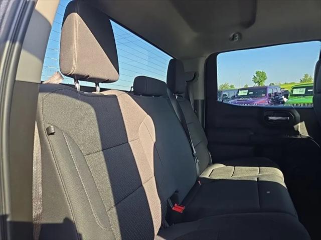 2021 Chevrolet Silverado 1500 4WD Crew Cab Short Bed Custom