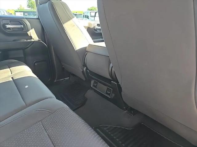 2021 Chevrolet Silverado 1500 4WD Crew Cab Short Bed Custom