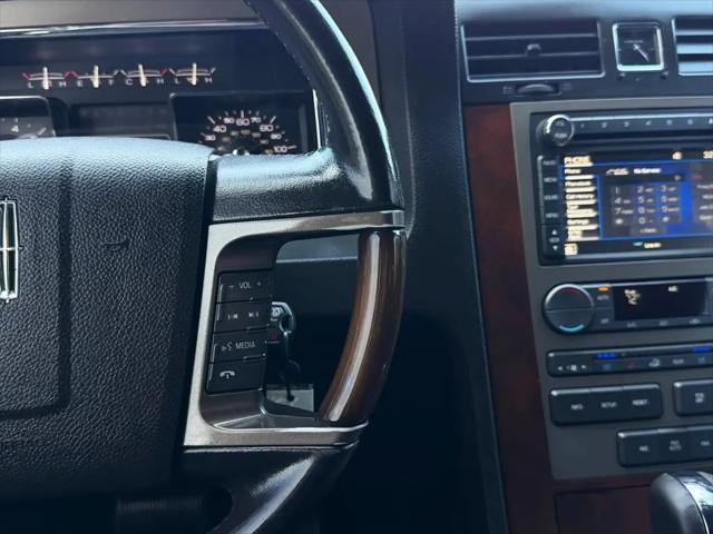 2014 Lincoln Navigator Standard