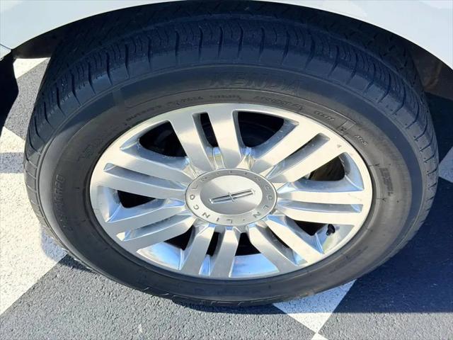 2014 Lincoln Navigator Standard