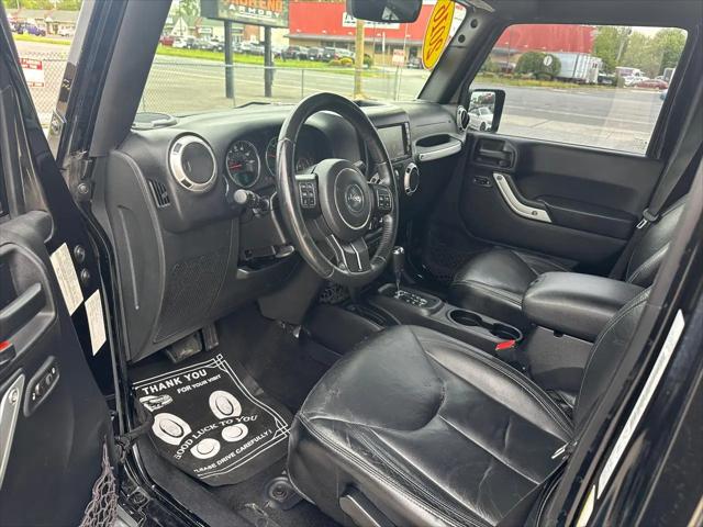 2016 Jeep Wrangler Unlimited Sahara
