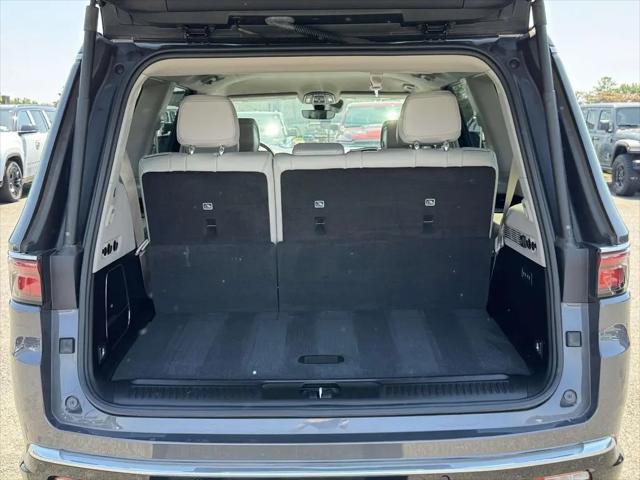 2023 Jeep Wagoneer Series III 4x4