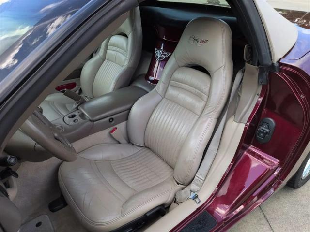 2003 Chevrolet Corvette Base