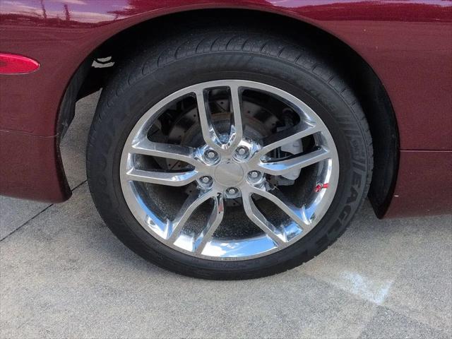 2003 Chevrolet Corvette Base