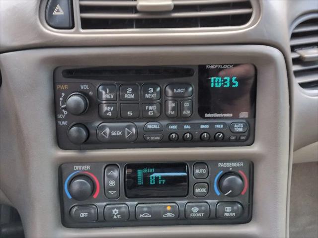 2003 Chevrolet Corvette Base