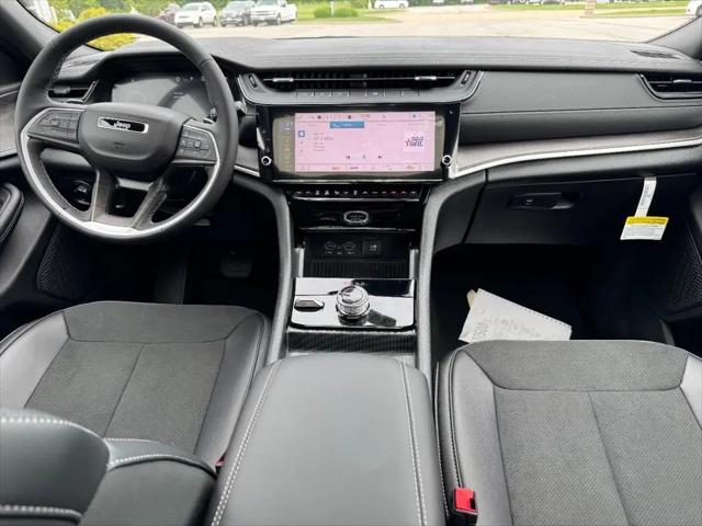 2026 Jeep Grand Cherokee L Altitude 4x4