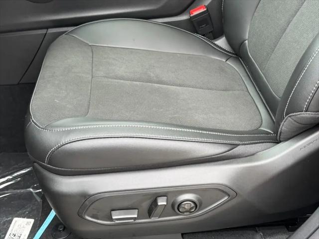 2026 Jeep Grand Cherokee L Altitude 4x4