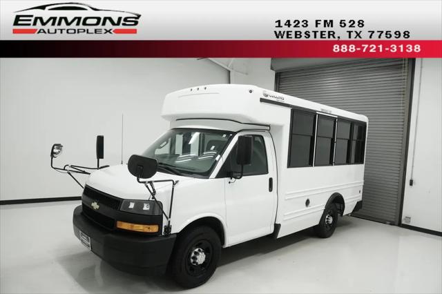 2018 Chevrolet Express Cutaway Work Van for sale in Webster, TX