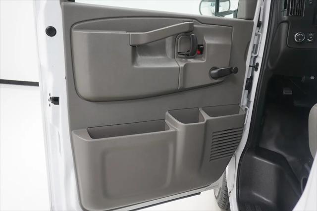 2018 Chevrolet Express Cutaway Work Van