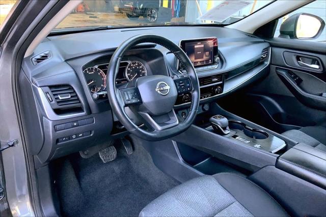 2025 Nissan Rogue SV FWD